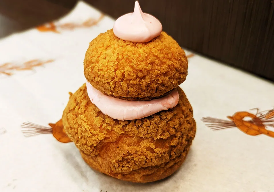 Religieuse à la praline